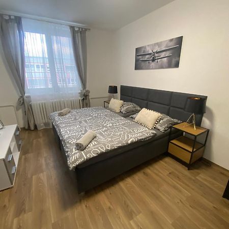 Cerna Ruze - Apartman 3 Plzen Exterior photo