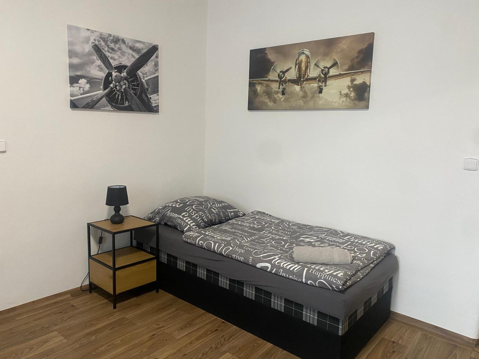 Cerna Ruze - Apartman 3 Plzen Exterior photo
