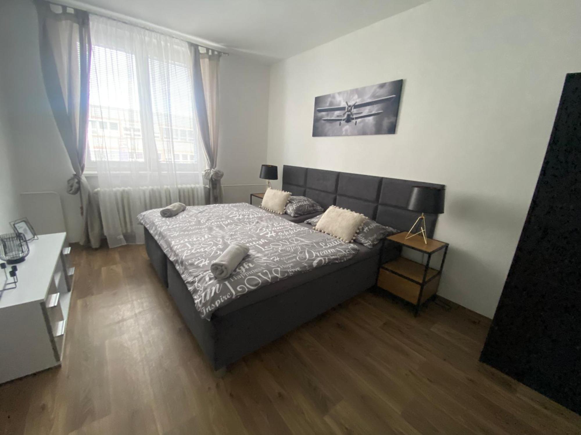 Cerna Ruze - Apartman 3 Plzen Exterior photo